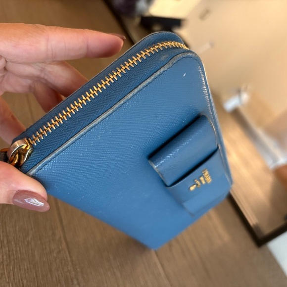 Prada Saffiano Ribbon Wallet FINAL PRICE - Picture 3 of 16